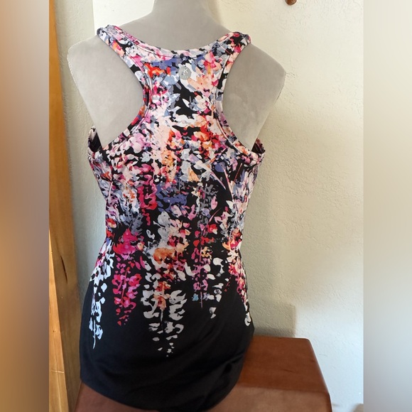 Karen Kane Tops - Karen Kane Life tank top with shelf bra.   Smoke free home.